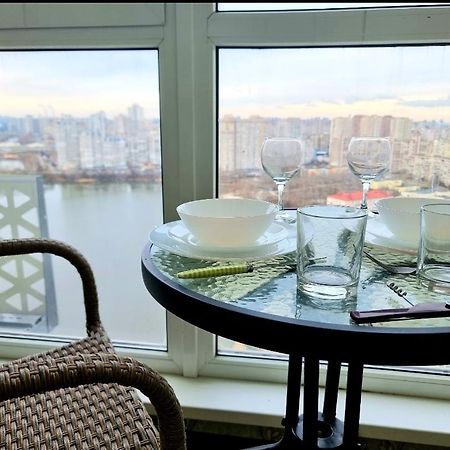 Your! Panoramic View Of The Lake! キエフ エクステリア 写真